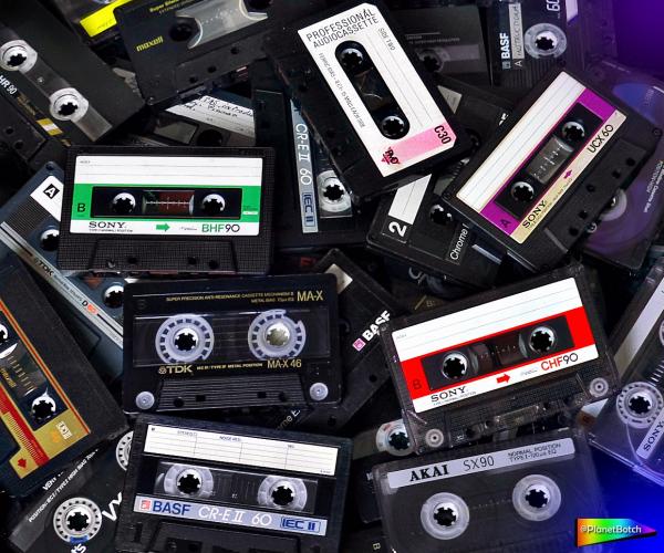 Various Artists - 30 Cassettes / Tapes (mixed titles) - BUNDLE Various Artists - 30 Cassettes / Tapes (mixed titles) - BUNDLE